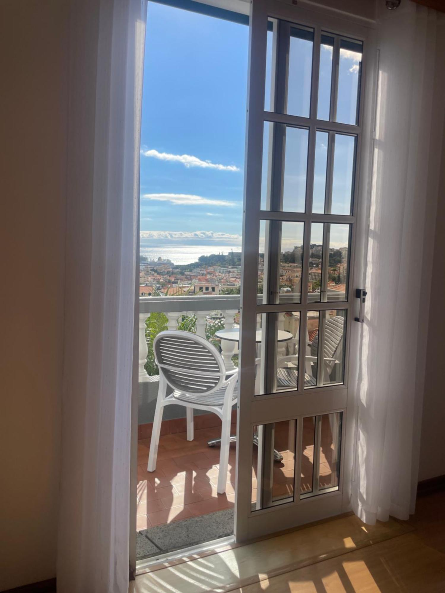Valhalla Panorama - The Old Residencial Pina フンシャル 部屋 写真