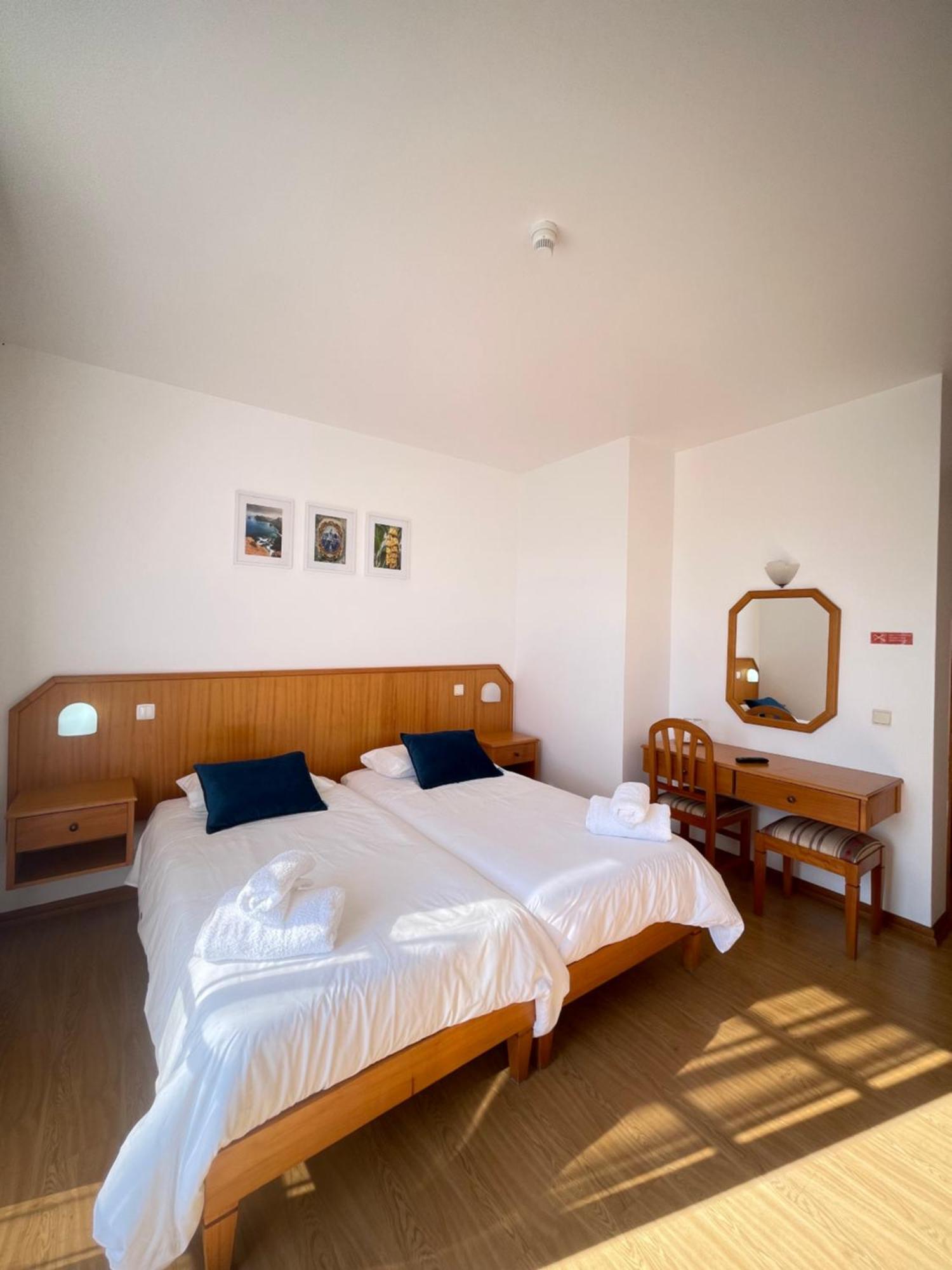 Valhalla Panorama - The Old Residencial Pina フンシャル 部屋 写真