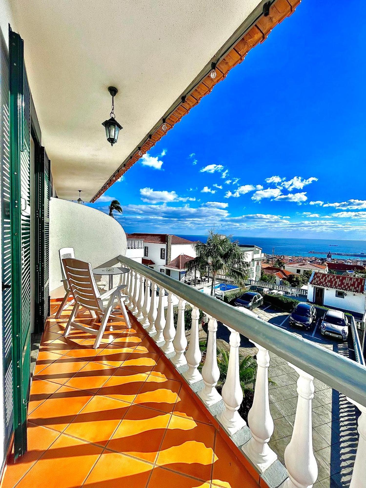 Valhalla Panorama - The Old Residencial Pina フンシャル 部屋 写真